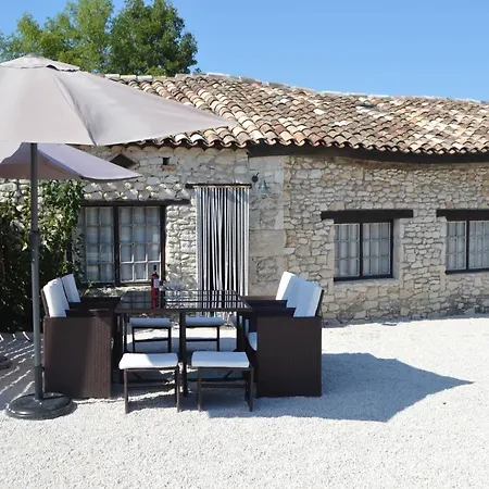 D'hotes Manoir Hanslot Le Sable Bed & Breakfast *